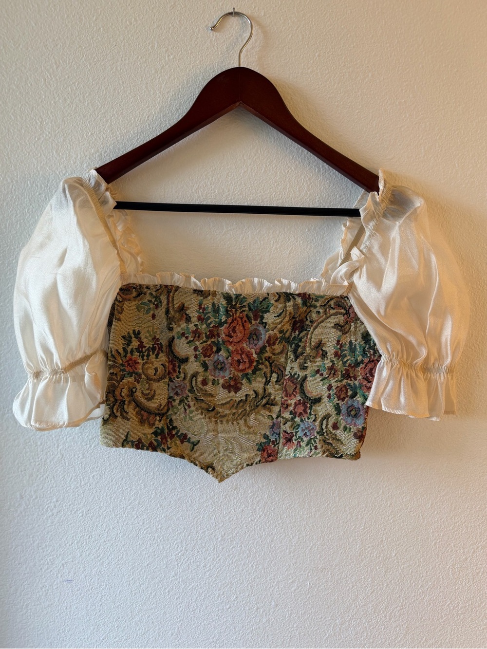 Vintage Style Floral Tapestry Corset Top Puff Sleeve size: S/M